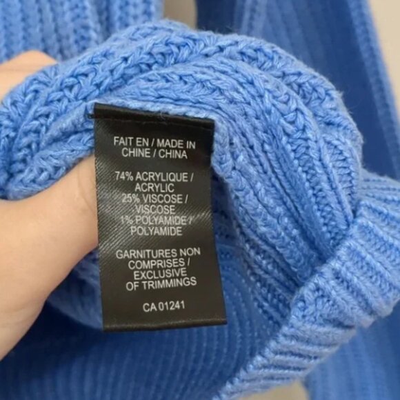 Twik by Simons chunky knit blue sweater in good condition. - Picture 5 of 5
